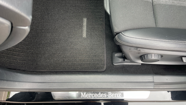 Mercedes-Benz GLA 180 Urban Edition 5dr Auto Petrol Hatchback